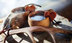 Using the shed reindeer horns that can be found lying in the Lapland wilderness, you ll learn how to craft your own unique horn souvenir to take home with you, so you can impress your friends with