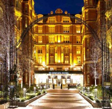 London Hotels and Tours Holiday Inn London: Kensington Forum (4*) Pricing from $290 per person (first night).