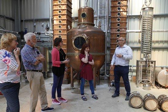 Immerse yourself in an artisan spirits enthusiast s paradise with this fantastic Oxford Artisan Distillery Tour with Tastings for Two.