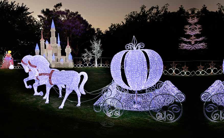 HUNTER VALLEY CHRISTMAS SPECTACULAr 3 Days 2 Nights hild 1st c plays & stays Best of Hunter Valley & Port Stephens with breakfast Hunter Valley Gardens Christmas Lights entry Wine theatre, vineyard