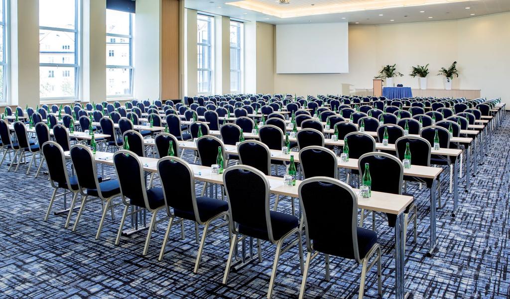 CONGRESS CONFERENCE ROOMS Our hotel offers 11 fully air-conditioned rooms with total capacity of 1100 people and area of 1200 m2, plus an additional 800 m2 of exhibition space.