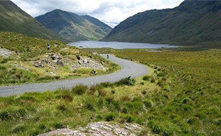 Over 8 days you explore a beautiful, unspoilt area that many refer to as the true emerald of Ireland.