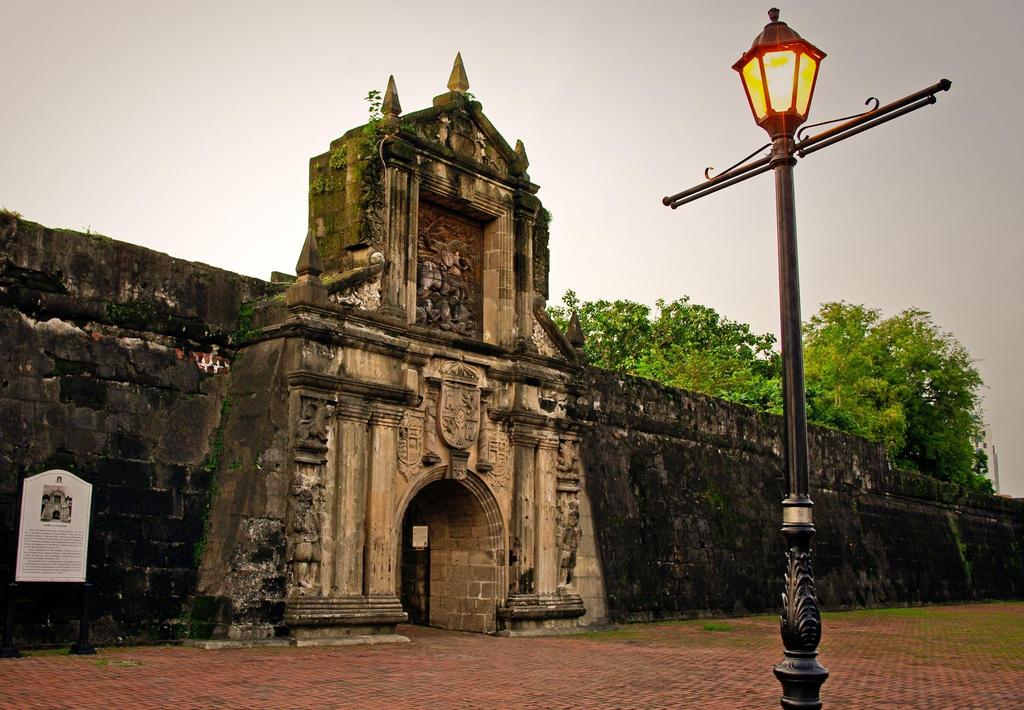 HISTORICAL Fort Santiago was built in 1571 for a Spanish conquistador named Miguel Lopez de Legazpi.