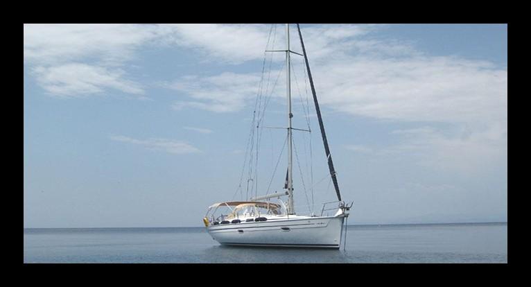 Ageri VI Bavaria 40 Cruiser Maximum capacity 8 guests, length 12, 2 m Fully equipped with kitchen, hot water, a/c, generator & 2 bathrooms, Wi-Fi, bar Captain & Skipper Light snacks, soft drinks,