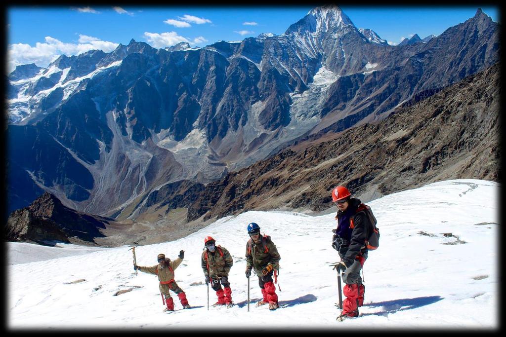 A Mountaineering Expedition in Pir Panjal Range of Himalayas! About Mount Friendship Peak Expedition: Mt Friendship is 5289 m tall mountain near Manali, Himachal Pradesh.