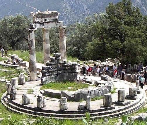 Then, they will depart for Olympia through Central Peloponnese and the towns of Tripolis and Megalopolis. Overnight in Olympia, the cradle of the Olympic Games. Dinner is included.