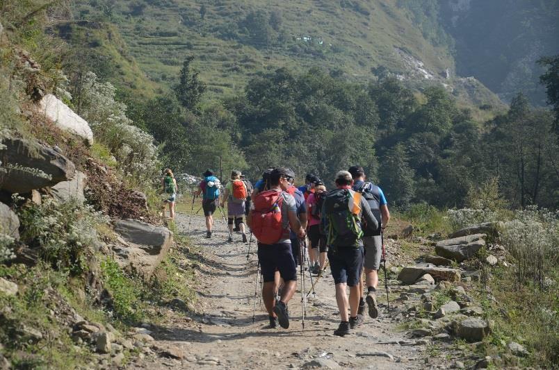 KUARI PASS TREK: ITINERARY DAY THREE: GHAT-GHUNNI (2550 M) The trail is a