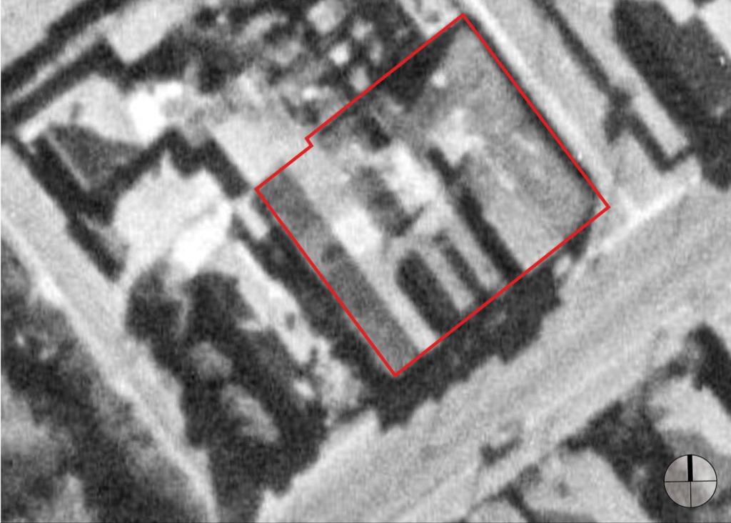 9 1943 aerial showing the Buttel s house on Lot 2 with the brick shop fronting Darling Street.