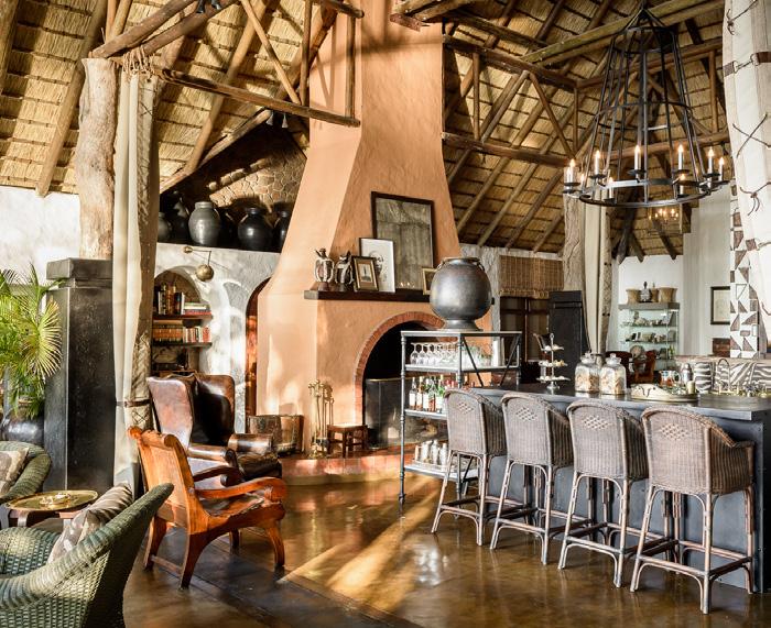WELCOME TO SINGITA EBONY LODGE Singita Ebony Lodge, situated along the Sand River, takes safari style and sophistication to a new level.