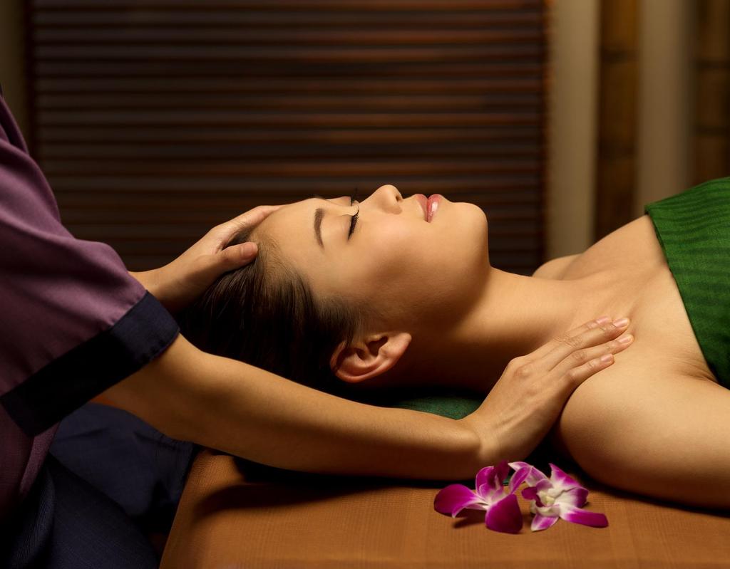 BANYAN TREE SPA BRAND A leading Asian Spa Brand & Operator 28 Banyan Tree Spas 582 awards 36 Banyan Tree Galleries/Spa Essentials As the first luxury oriental spa in Asia, Banyan Tree Spa introduces