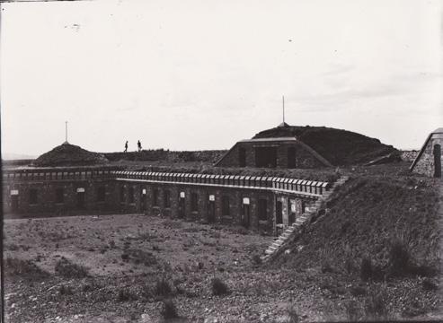 3.7 Other Forts in Pretoria 3.7.1 Fort Klapperkop Originally built as the protector of the Southern entrance to Pretoria, and designed by architects Von