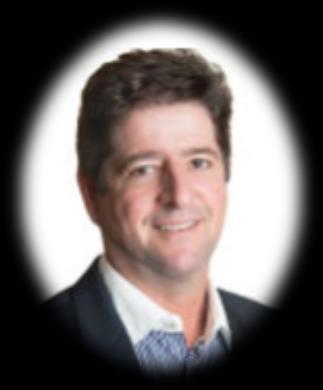 Bus, FAICD, FAIM Managing Director Honeycombes Property Group Peter Honeycombe began his career with global real estate agent, Jones Lang LaSalle s Brisbane office in 1987 in commercial new project