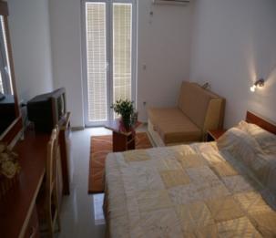 Obala 1/2 - Double room with direct sea view 1/2 -