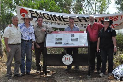 11 8.4 ENGINEERRS AUSTRALIA enews - 10 JUNE 2011 NEWS AND NOTICES Steam tug recognised An unusual heritage recognition ceremony was held last month at the Tomato Island boat ramp on the south bank of