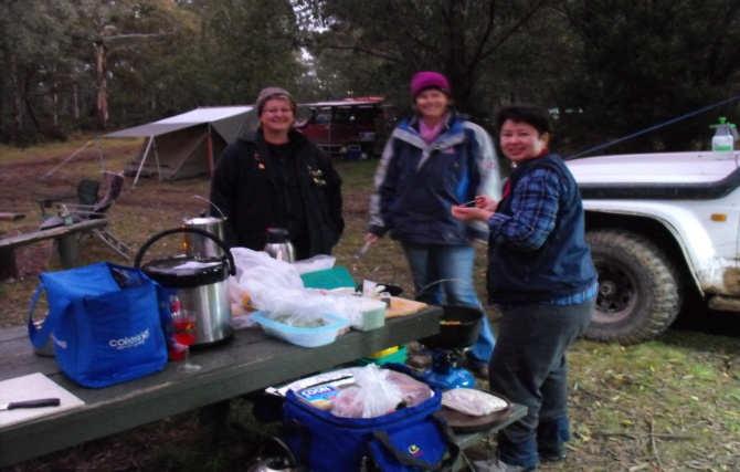 By Wendy Yee-Dempster Left campsite and the rodent infested Toyota kitchen t 9:33 Heading towards Harrison s cut Steep Matheson s track Photo shoot at the Dargo toilet Had lunch and a beer at the