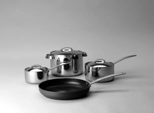 FAVORIT 7-piece cookware set, stainless steel pot/sauce pans and aluminium/ non-stick coated frying pan.