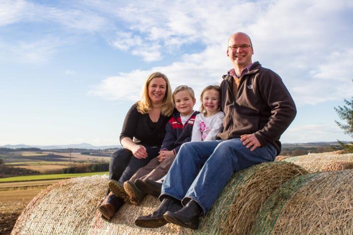 Caroline Millar Married to Ross, children Finlay 8 & Sophie 6 Balkello Farm, 5 miles north of City of Dundee Businesses The Hideaway Experience Rural business consultancy