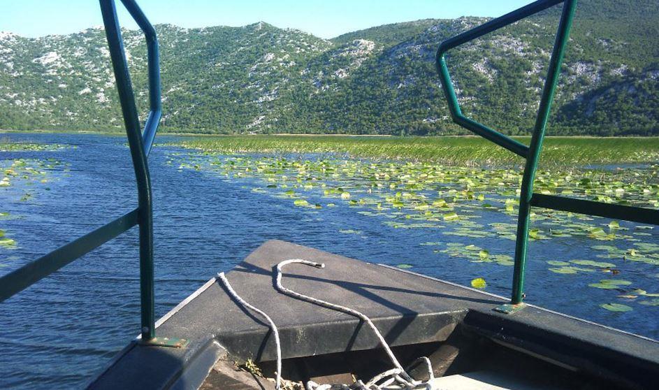 Day 6 17 th October 2019 (Thursday) We continue our adventure in the Neretva River Valley embarking on a LAĐA - a traditional neretva boat.