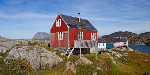 This is the third largest town in Greenland with a population of about 5,000.