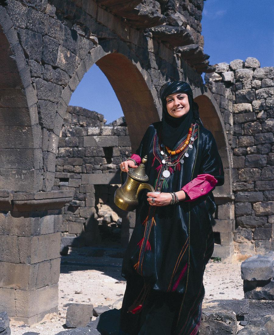 Welcoming & Hospitable People The Jordanian people are