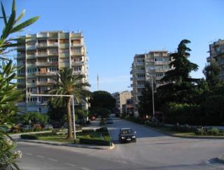 Tivat Tivat is located in the central part of the Boka, south of mount Vrmac.