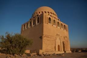 Trip to Ancient Merw Merw, located at the former banks of the Murghab River, was the most important Silk Road hub in the region, and