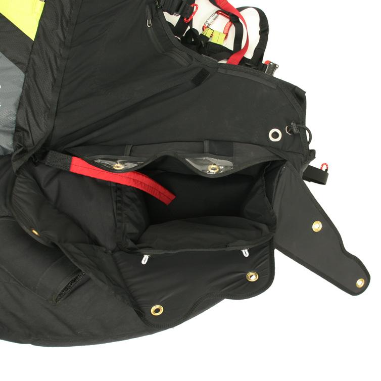Rescue installation guide It is very important to properly install the rescue parachute.