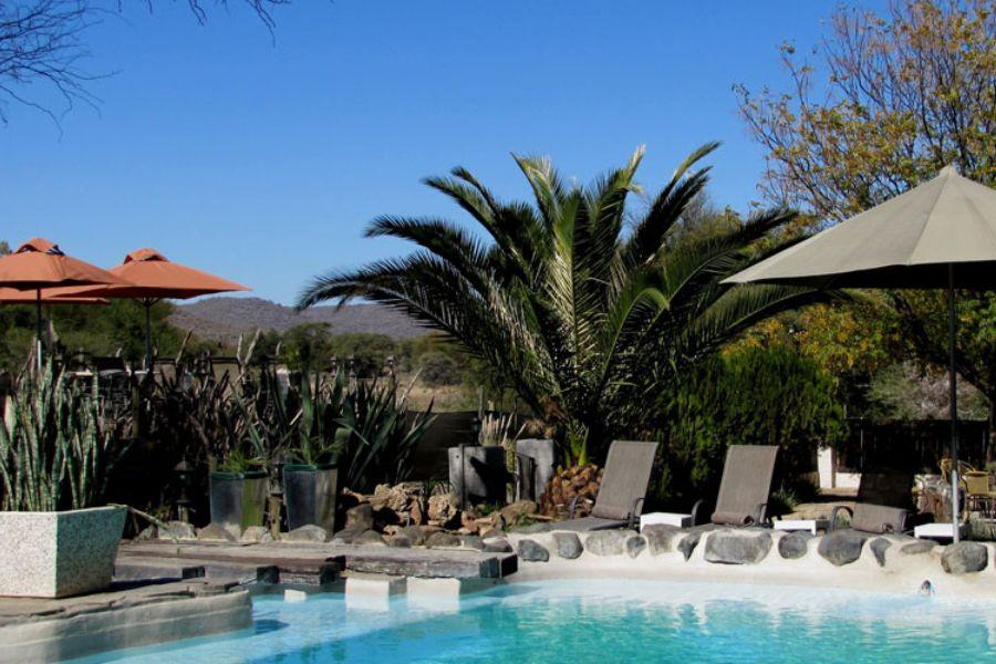 ELEGANT FARMSTEAD Located in the small town of Okahandja, some 45 minutes to the North of Windhoek, the Elegant Farmstead is an ideal spot for a night or two at the start or indeed end of a busy trip
