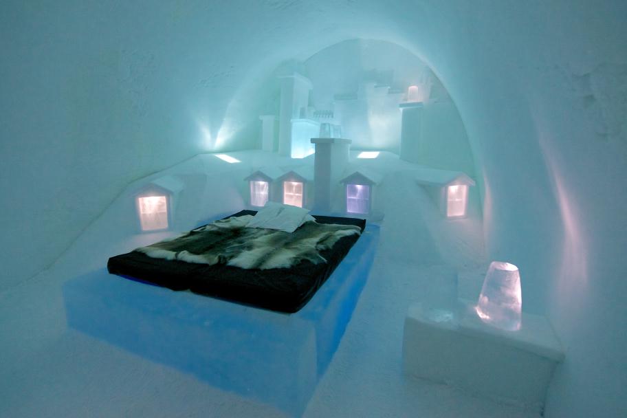 Swedish Lapland is home to the original and most dramatic ICEHOTEL. The hotel has two editions: Permanent ICEHOTEL 365.