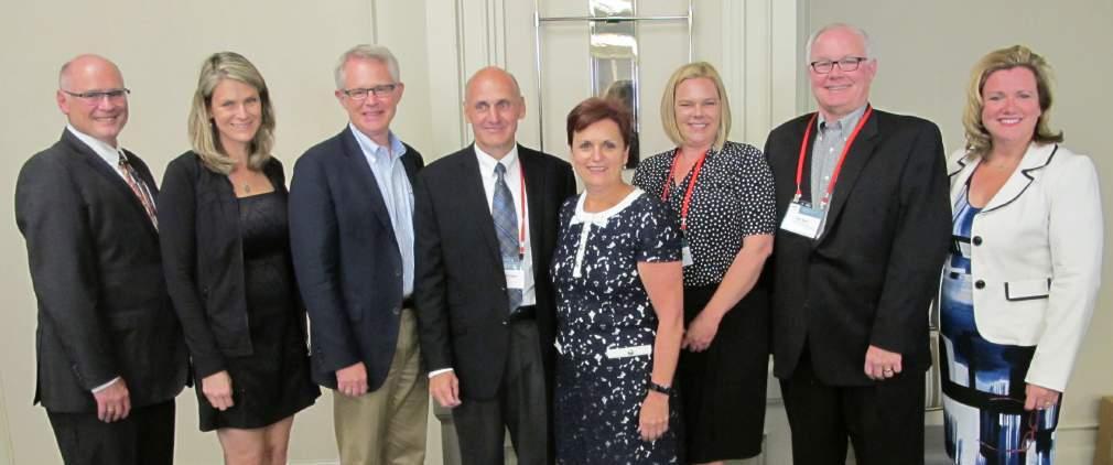 2017 EXL Award: Exceptional Leadership in Canadian Education CASSA President Anne O Brien (right) and Executive Director Ken Bain (second from right), Xerox Sales Manager Kristen Keating (third from