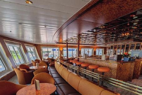 Centrally located on the ship, these cabins provide easy access to the aft observation lounge featuring 180 degree views and the ship s dining areas.