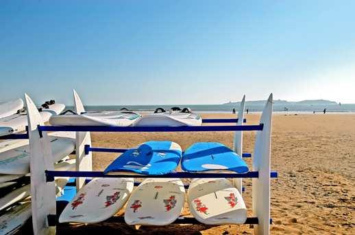 The remainder of the day is at your leisure Day 15 th : Essaouira Safi Oualidia - El Jadida - Casablanca Approximately a 5 hours ½ drive Early