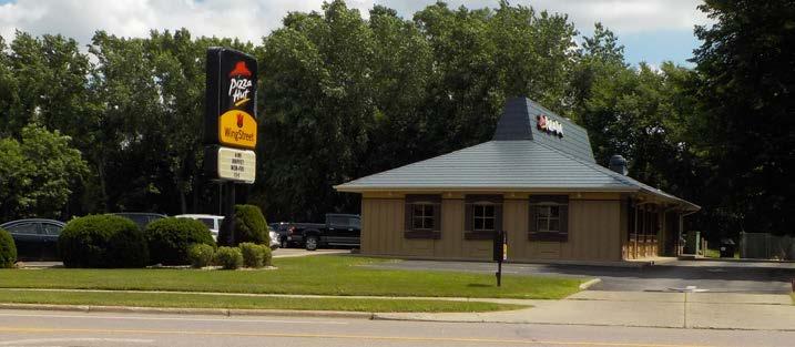 EXECUTIVE SUMMARY COMMENTS The Shakopee Pizza Hut is a very seasoned restaurant that has successfully operated in the location since 1977 with over 40 years of success operations.