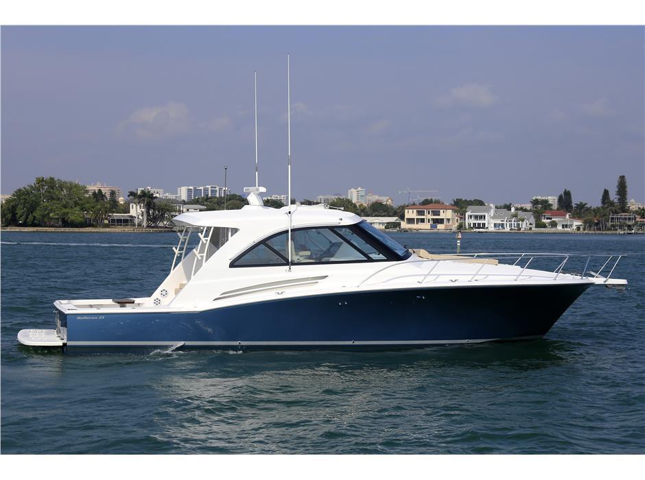 22m) Cruising 33 knots Max 41 knots Year: Builder: Type: Price: Location: