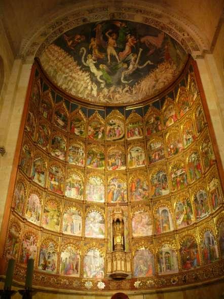 THE ALTARPIECE The 53 panel paintings of the altarpiece have been made by three 15th century