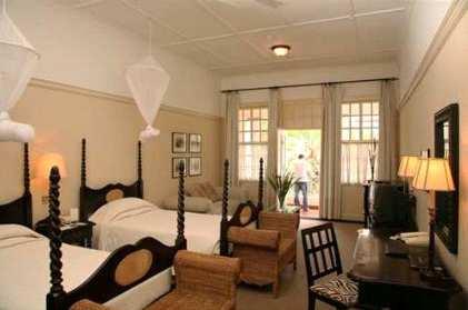 2 x Overnightsat Vic Falls Hotel in Standard Rooms Including Transfers, Guided Tour of the Falls and a Sunset Cruise EXCLUDING LUNCHES AND DINNERS www.victoriafallshotel.