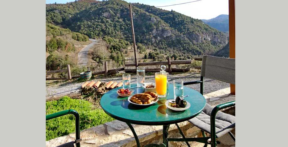 gr Anagnostou Home Stay (Elati) In the tiny remote village Elati, you will stay in the private house of the family Anagnostou. Mrs.