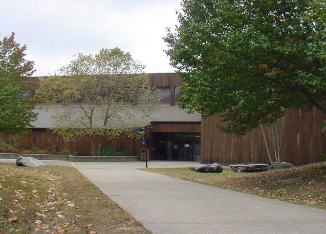 The Golden Pond Planetarium, operated by the LBL Association, is located inside the Golden Pond Visitor Center.
