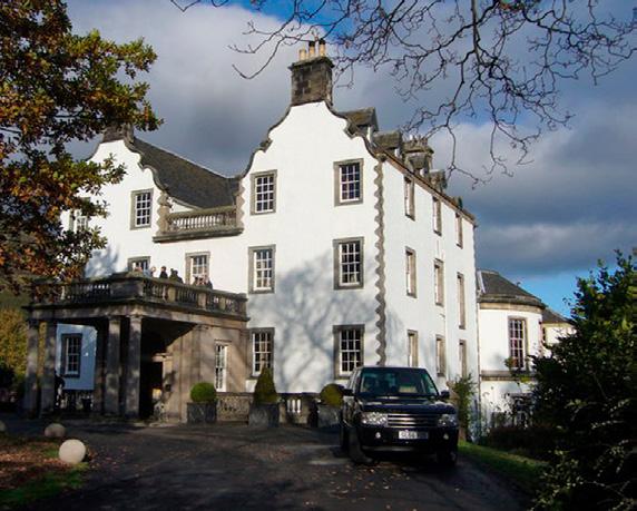 Overnight, dinner, bed & breakfast at our hotel in Perth. (B,D) Day 11 Fri, September 27 PERTH EDINBURGH This morning we depart from Perth for Edinburgh. ST.