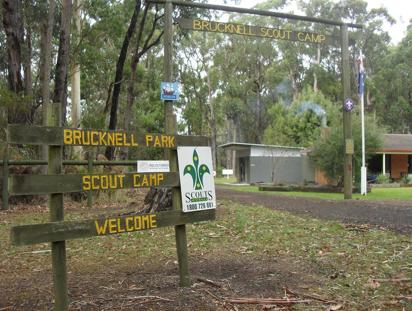 Stradbroke Cup Brucknell Park Information Book Due to infrastructure at Brucknell Park Stradbroke Cup is limited to a maximum of 15 patrols /or 100 scouts (youth).