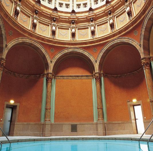 Historical Friedrichsbad The Roman-Irish bath Historic bathing temple built in 1877 Combination
