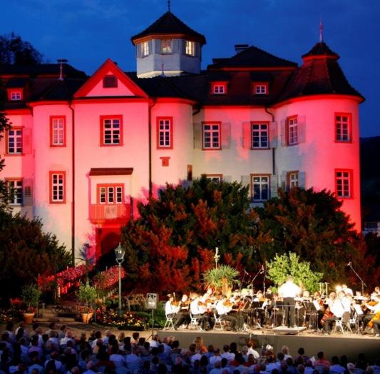 Cultural Summer Event Highlights: Philharmonic Castle Concerts at the Castle Neuweier (June) Philharmonic Park night