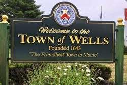 About Wells 10 Beautiful and historic Wells continues to be one of the finest family vacation spots anywhere, offering seven miles of coastline, the nationally recognized Wells Estuarine Research