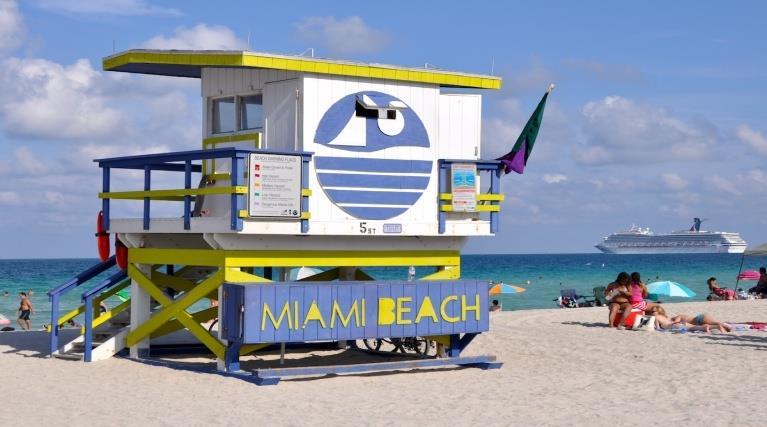 Miami Beach: is located in an island, connected to the Mainland by a series of bridges.