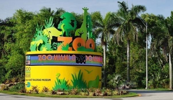 Miami zoo: outside hosts more than 2000 wild animals in a cageless
