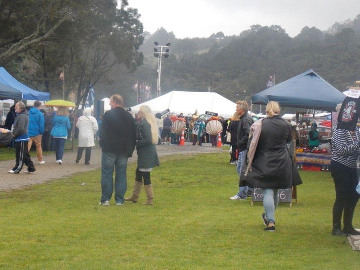 Engagement Report Whitianga Scallop Festival 2014 Location: The Esplanade, Whitianga Event date: Saturday, 6 September 2014 Celebrating its 10th year anniversary, one of New Zealand s most popular
