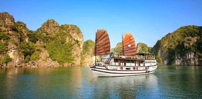 Ship Vietnamese Junk Garden Bay 2 (Ha Long Bay) It is easy to feel at home on the charming junks.