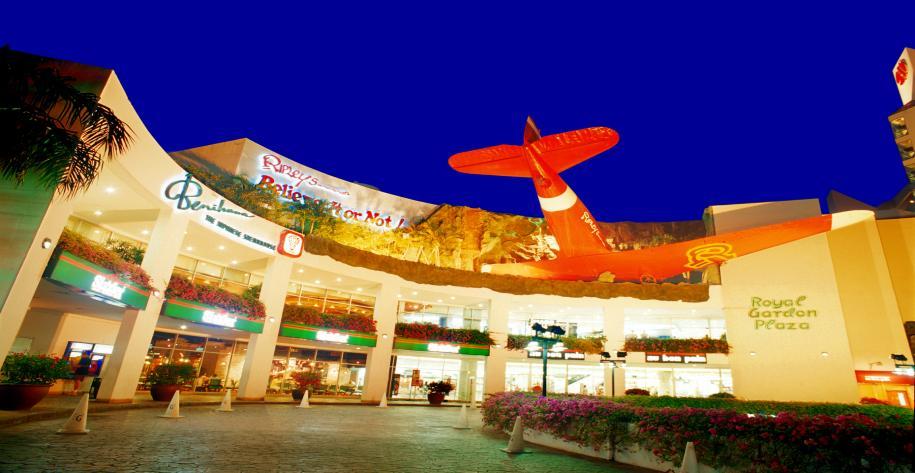 PLAZA & ENTERTAINMENT MINT owns and operates three shopping plazas Royal Garden Plaza