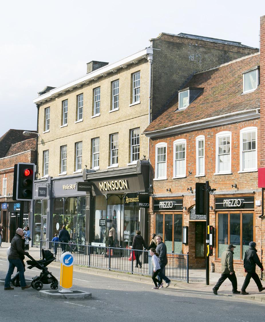 KEY INVESTMENT CRITERIA Affluent Home Counties market town Prime trading location in close proximity to Marks & Spencer, a newly refurbished Next, Joules and Fat Face.