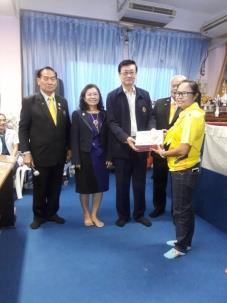 Promoting Hospital and Ban Nhong Hin school in Muang
